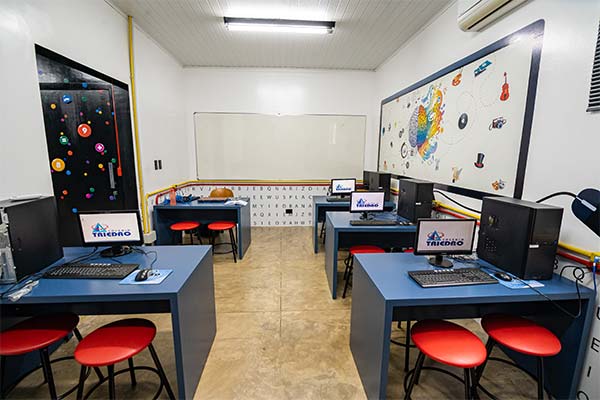 Sala Interativa e de Tecnologia